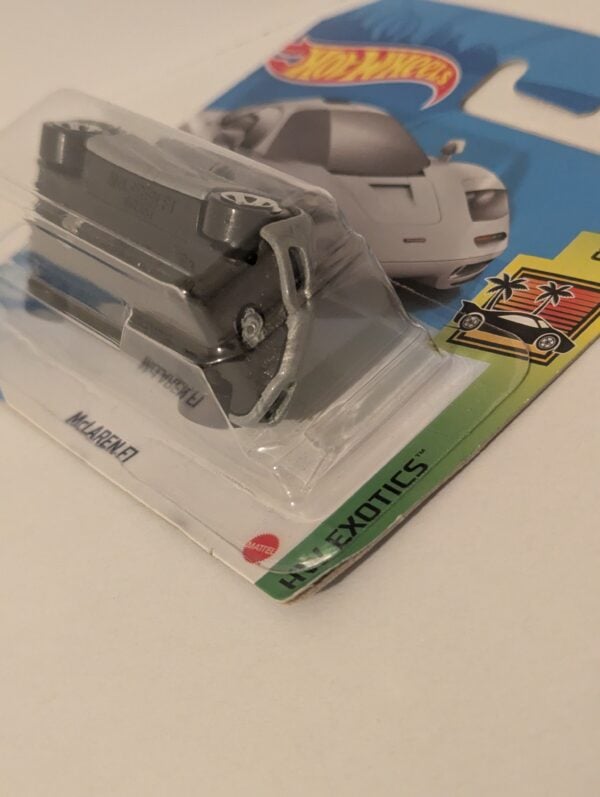 Hot Wheels McLaren F1 (Silver) - Image 2