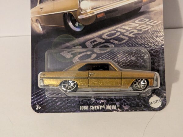 Hot Wheels Fast & Furious (Racing Course) - 1966 Chevy Nova - Image 3